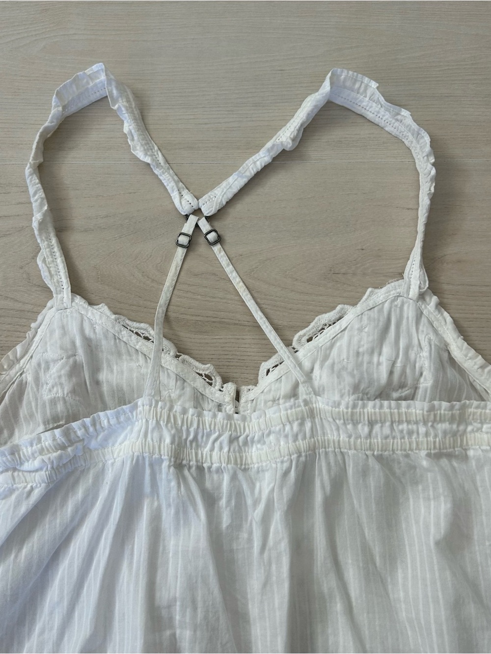 white abercrombie and fitch criss cross tank top - Picture 7 of 8